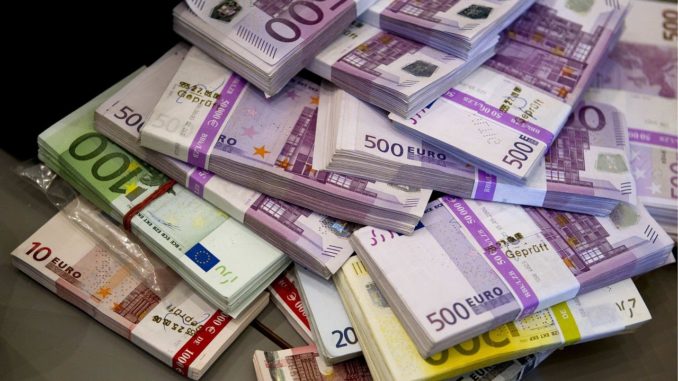 money-891747_1280
